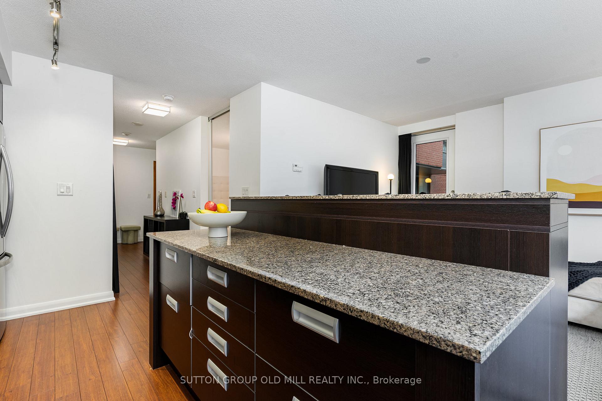 Photo 5 of Unit 713, 205 Frederick Street, Toronto, Moss Park — HOMEH