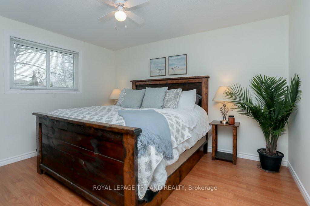 Photo 14 of 43 Rhonda Court, St. Thomas — HOMEH
