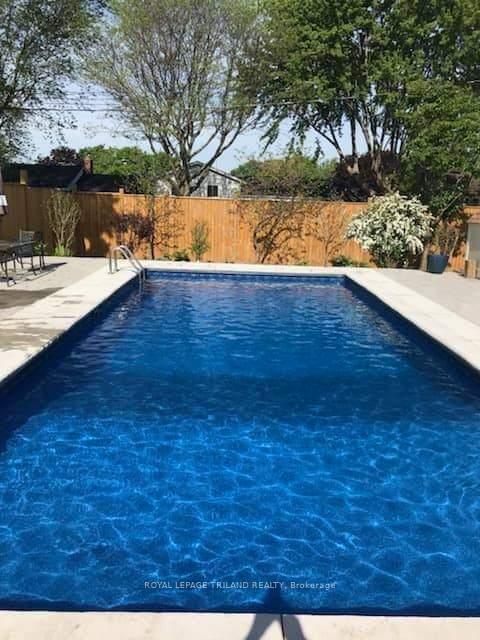 Photo 27 of 43 Rhonda Court, St. Thomas — HOMEH