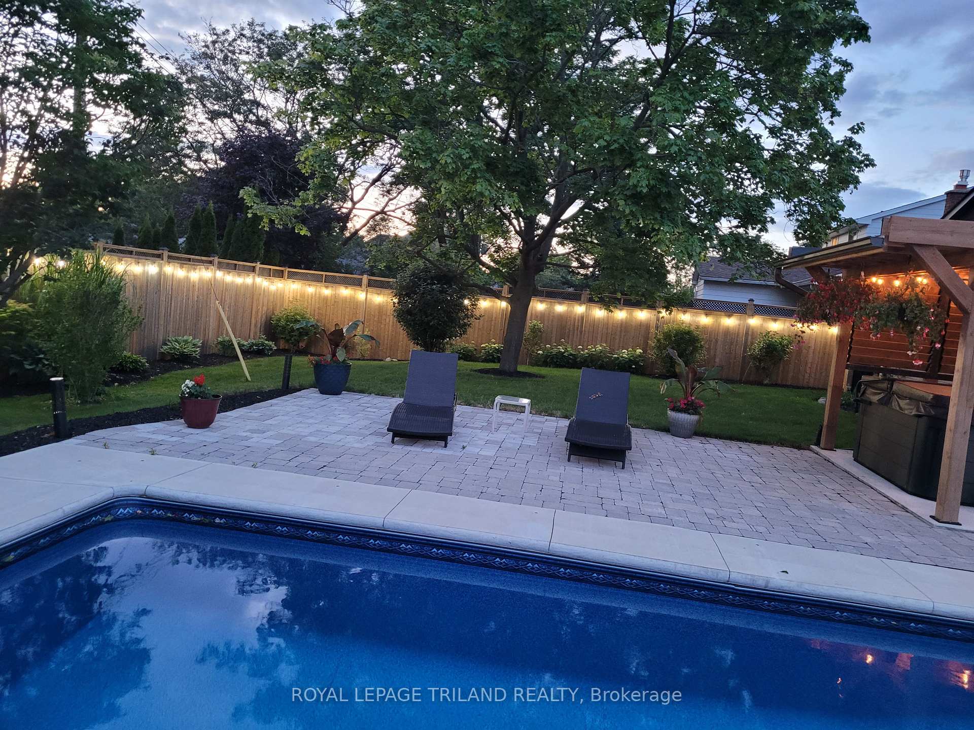 Photo 29 of 43 Rhonda Court, St. Thomas — HOMEH