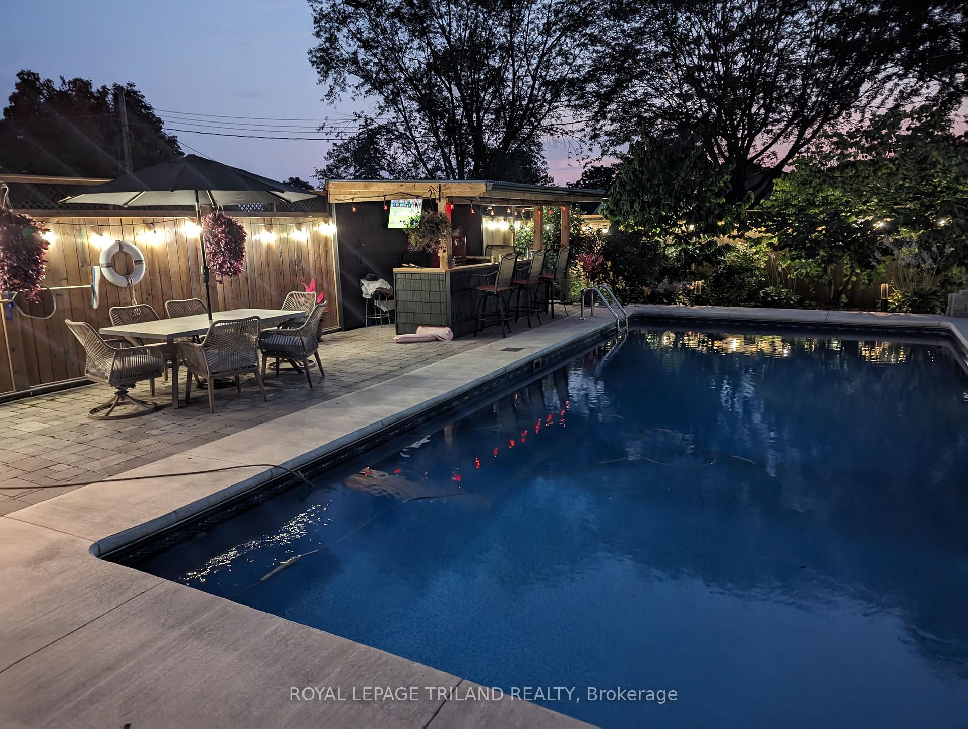 Photo 36 of 43 Rhonda Court, St. Thomas — HOMEH