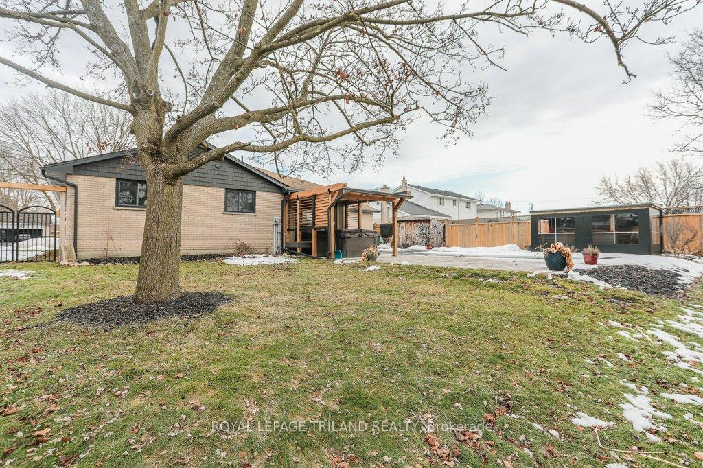 Photo 42 of 43 Rhonda Court, St. Thomas — HOMEH