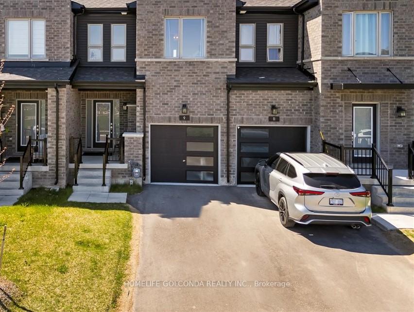 Photo 1 of 9 Evergreen Terrace, Barrie, Painswick South — HOMEH