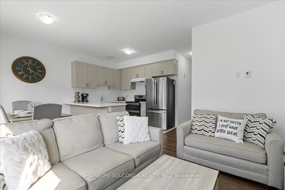 Photo 14 of 9 Evergreen Terrace, Barrie, Painswick South — HOMEH