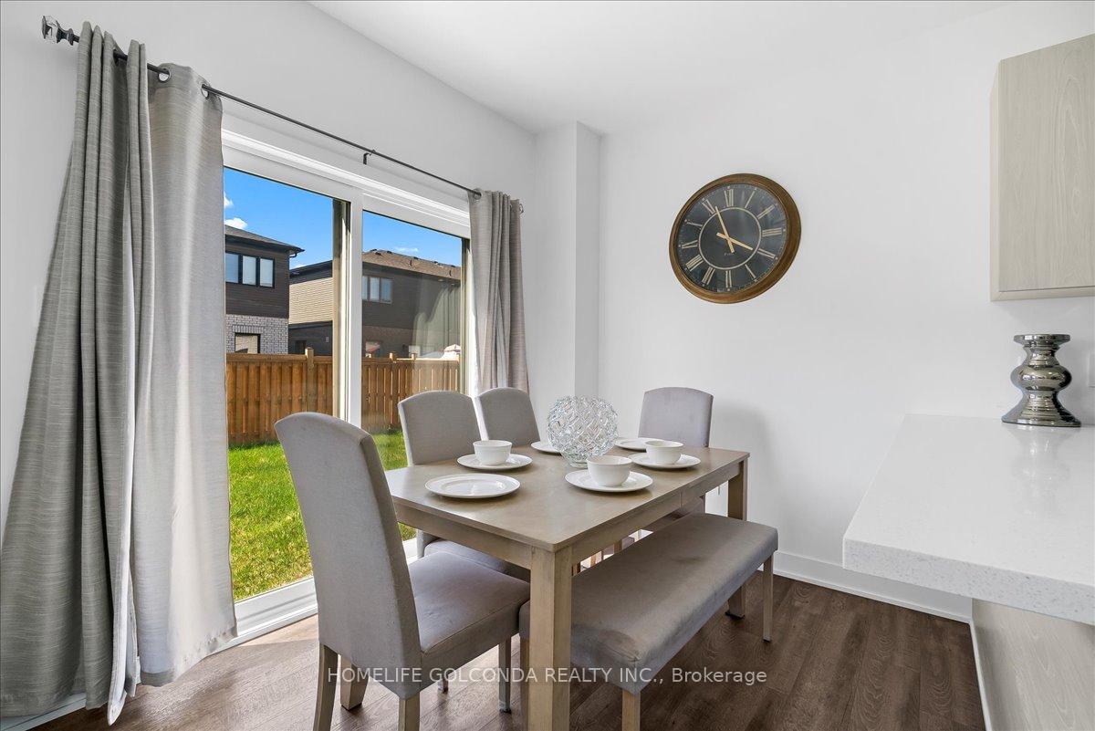 Photo 15 of 9 Evergreen Terrace, Barrie, Painswick South — HOMEH