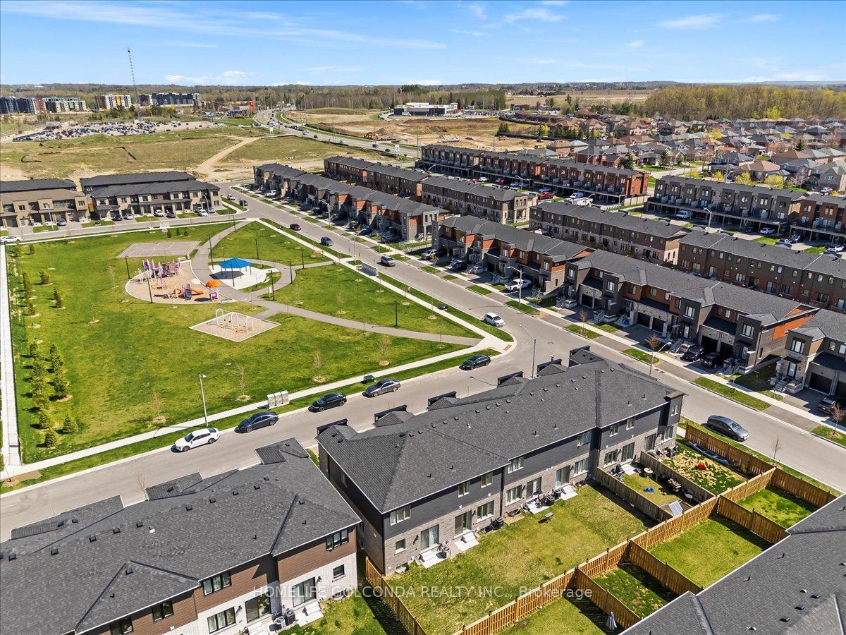 Photo 39 of 9 Evergreen Terrace, Barrie, Painswick South — HOMEH