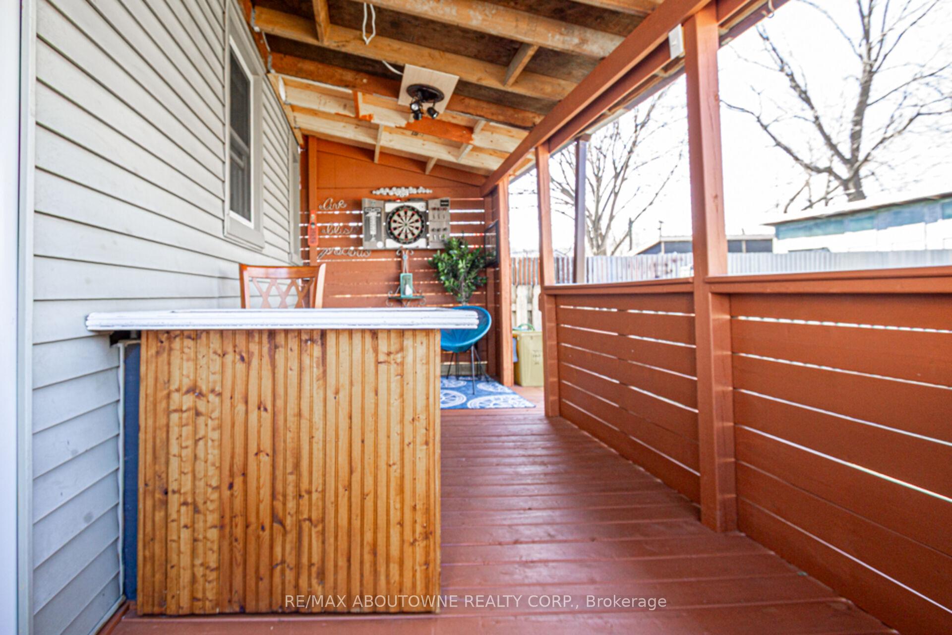 Photo 29 of 27 Fairview Avenue, Hamilton, Crown Point — HOMEH