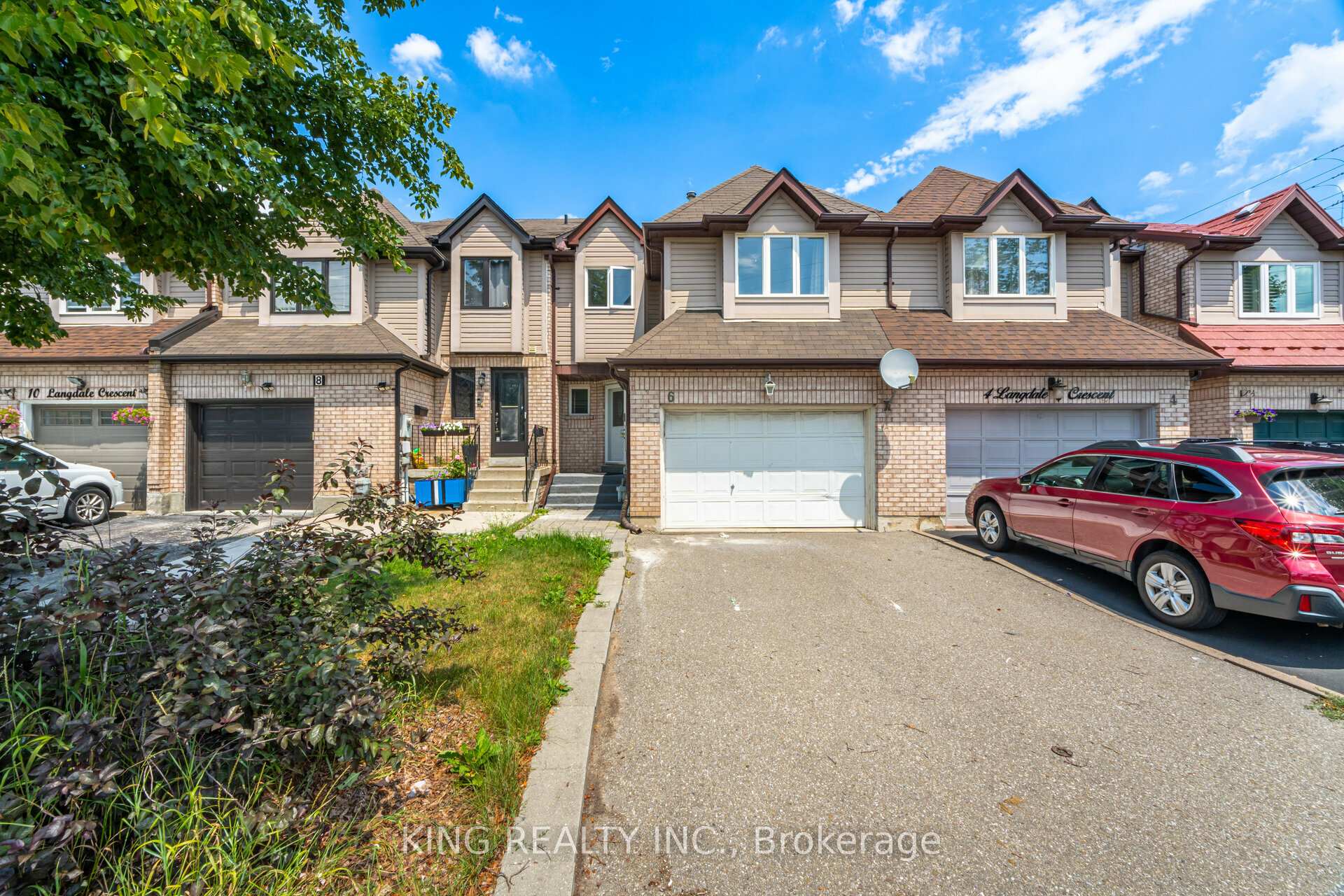 Photo 3 of 6 Langdale Crescent, Brampton, Fletcher's West — HOMEH