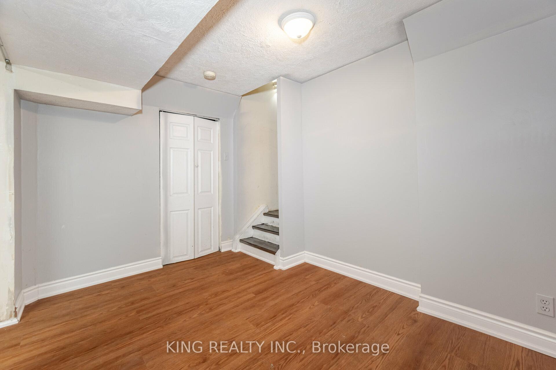 Photo 28 of 6 Langdale Crescent, Brampton, Fletcher's West — HOMEH