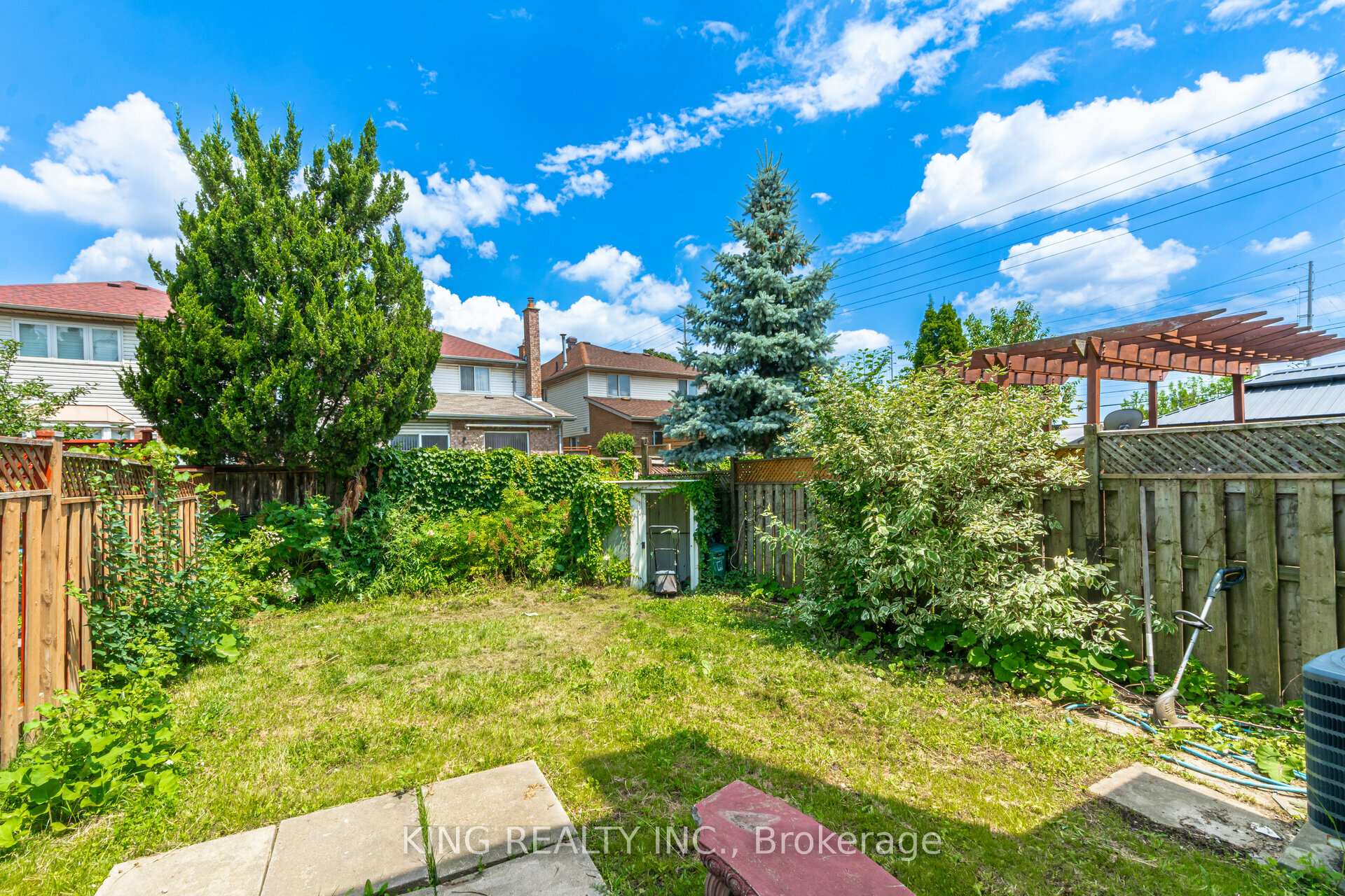 Photo 35 of 6 Langdale Crescent, Brampton, Fletcher's West — HOMEH