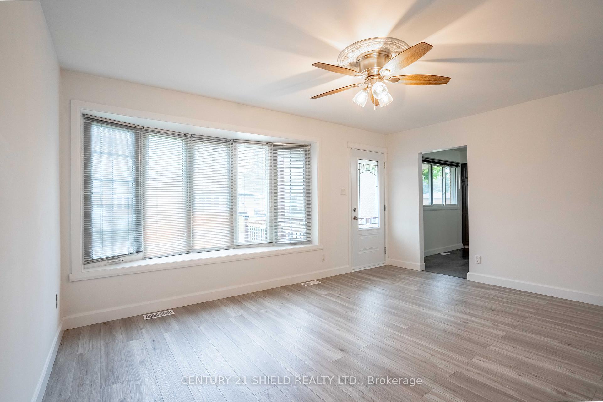 Photo 3 of 519 Anthony Street, Cornwall — HOMEH