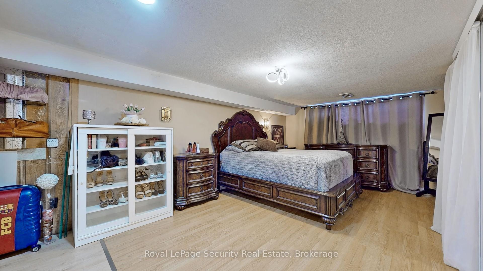 Photo 1 of 23 Garfield Crescent, Brampton, Brampton North — HOMEH