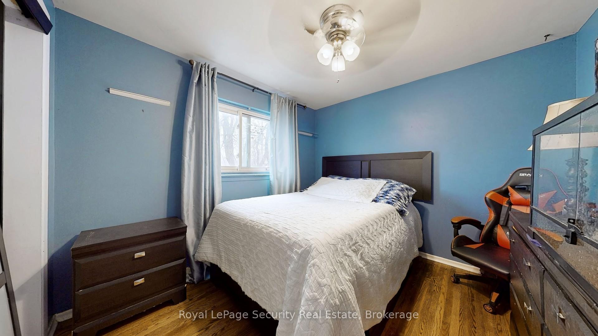 Photo 19 of 23 Garfield Crescent, Brampton, Brampton North — HOMEH