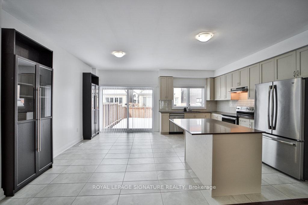 Photo 17 of 25 Lollard Way, Brampton, Bram West — HOMEH