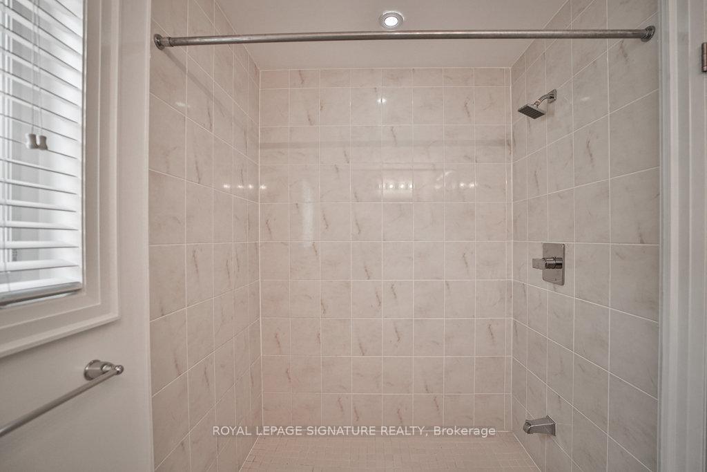 Photo 32 of 25 Lollard Way, Brampton, Bram West — HOMEH