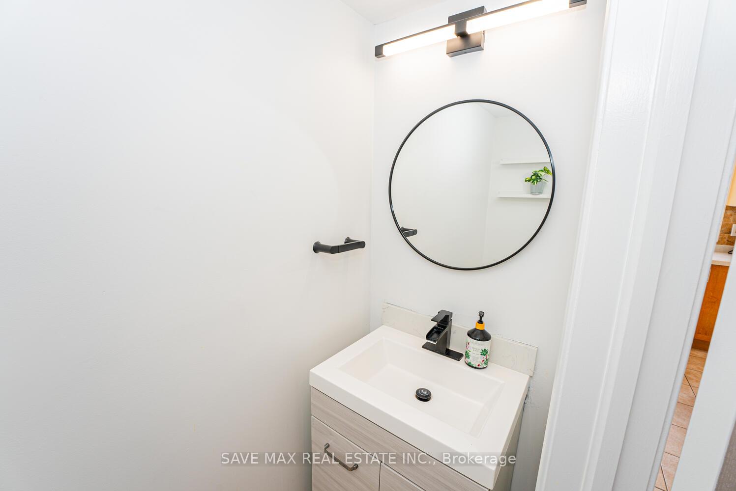 Photo 29 of 51 Decker Hollow Circle, Brampton, Credit Valley — HOMEH