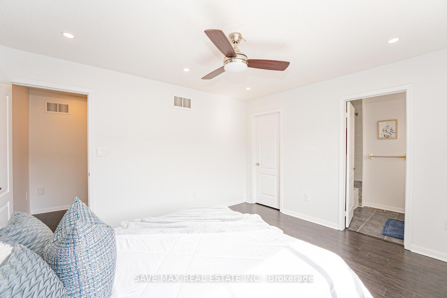 Photo 32 of 51 Decker Hollow Circle, Brampton, Credit Valley — HOMEH