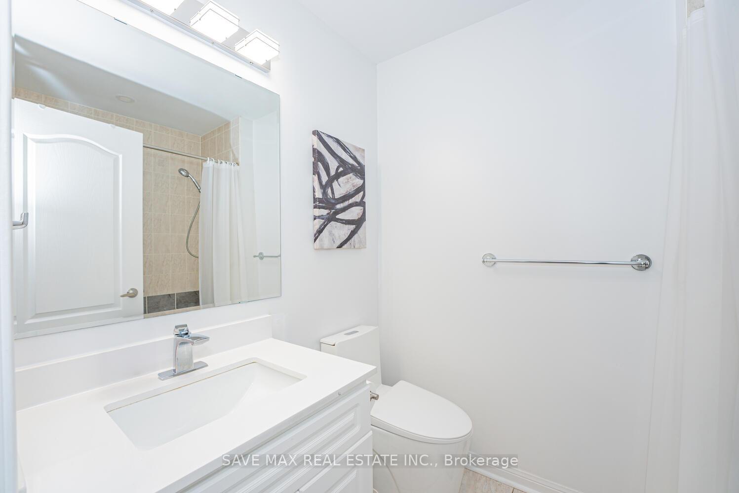 Photo 37 of 51 Decker Hollow Circle, Brampton, Credit Valley — HOMEH