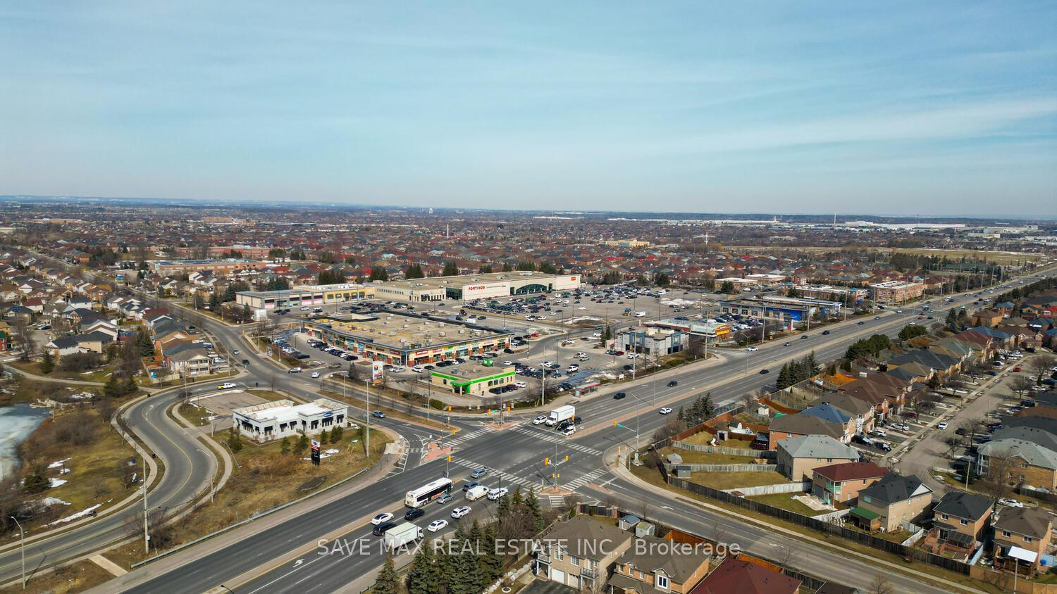 Photo 46 of 51 Decker Hollow Circle, Brampton, Credit Valley — HOMEH