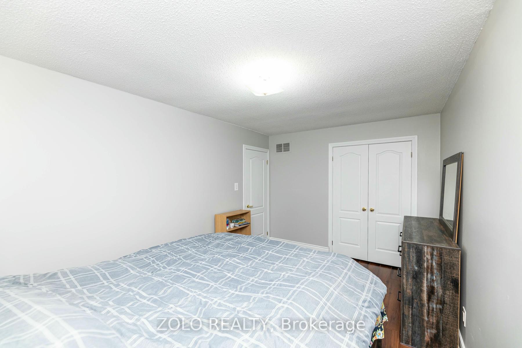 Photo 31 of 51 Newbridge Crescent, Brampton, Westgate — HOMEH