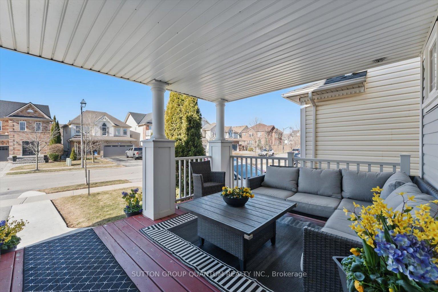 Photo 24 of 68 Spring Creek Drive, Hamilton, Waterdown — HOMEH