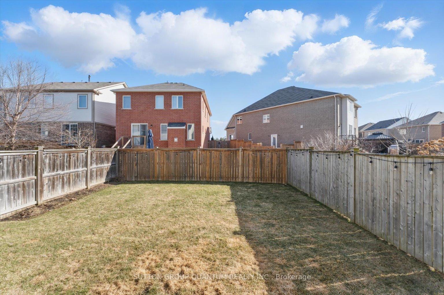 Photo 68 of 68 Spring Creek Drive, Hamilton, Waterdown — HOMEH