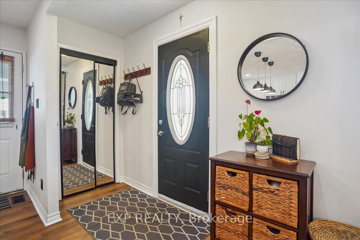 Photo 4 of 185 Lawnhurst Drive, Hamilton, Lawfield — HOMEH