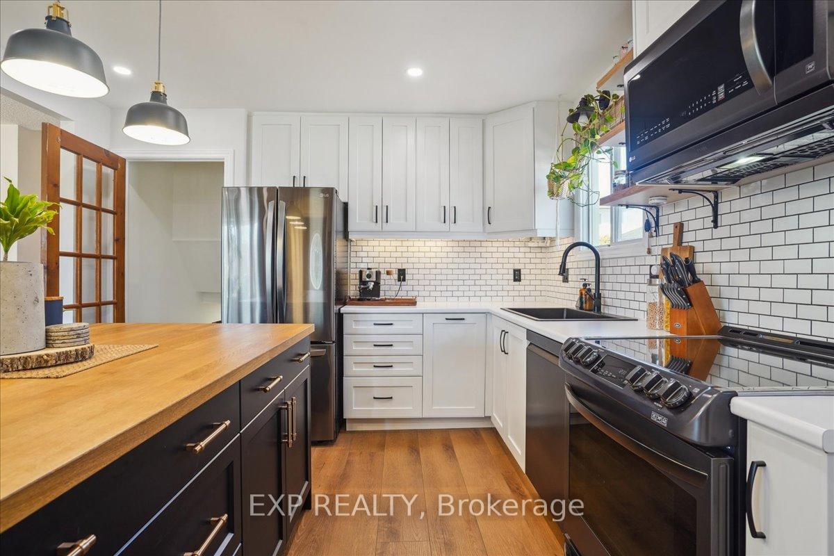 Photo 6 of 185 Lawnhurst Drive, Hamilton, Lawfield — HOMEH