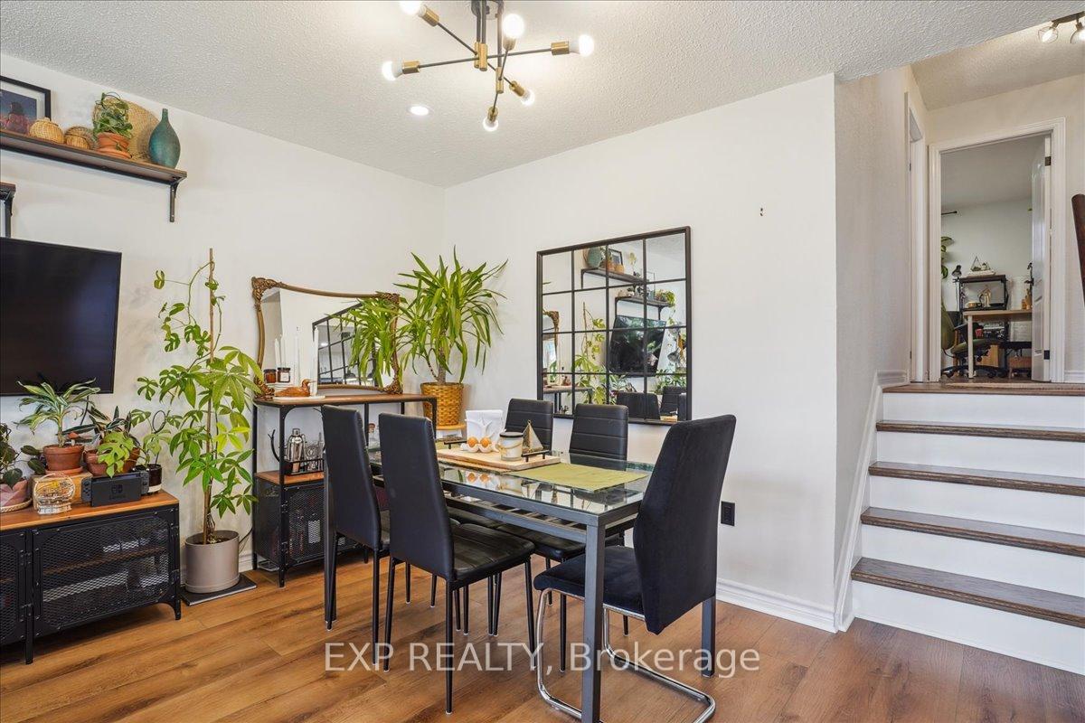 Photo 13 of 185 Lawnhurst Drive, Hamilton, Lawfield — HOMEH