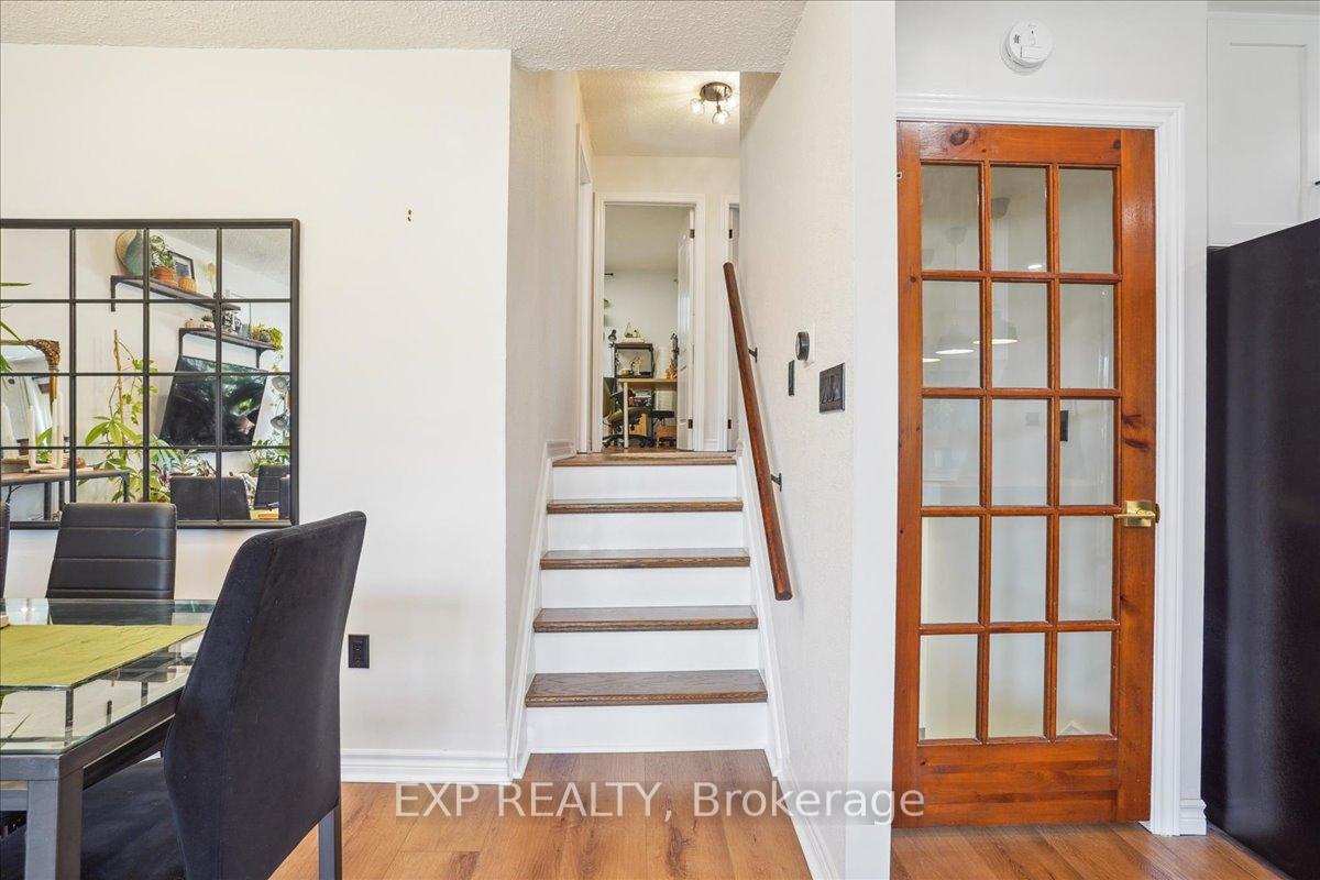 Photo 14 of 185 Lawnhurst Drive, Hamilton, Lawfield — HOMEH