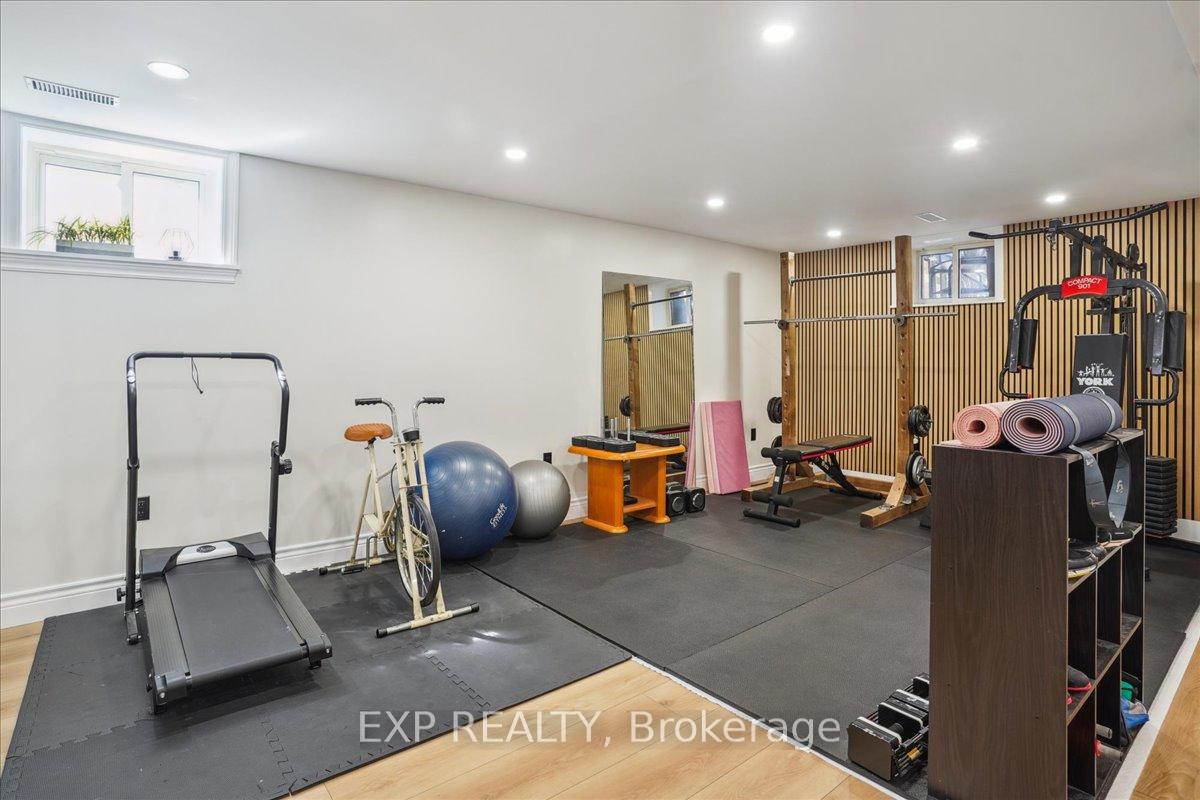 Photo 21 of 185 Lawnhurst Drive, Hamilton, Lawfield — HOMEH