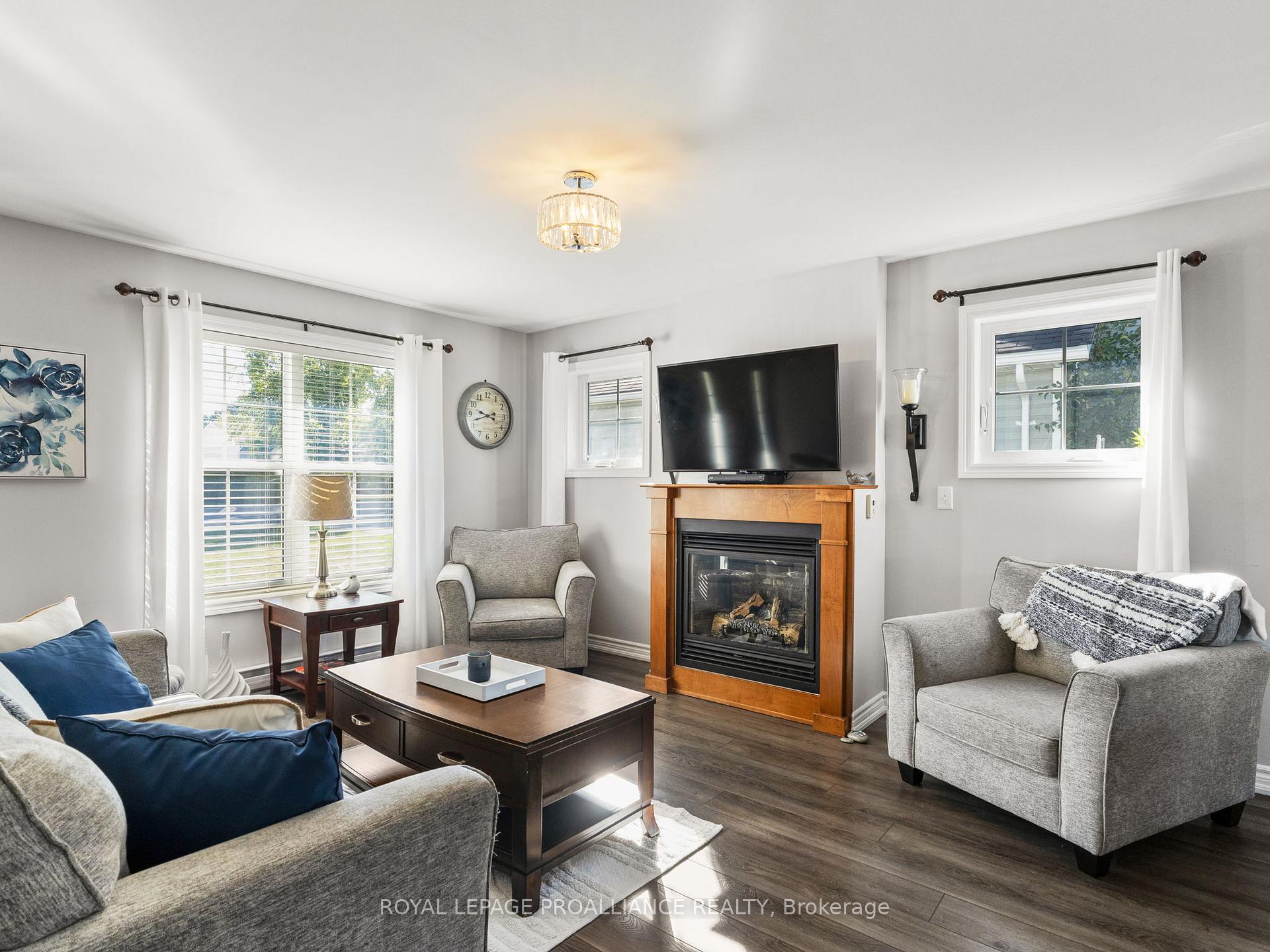 Photo 10 of 70 Division Street, Cramahe, Colborne — HOMEH