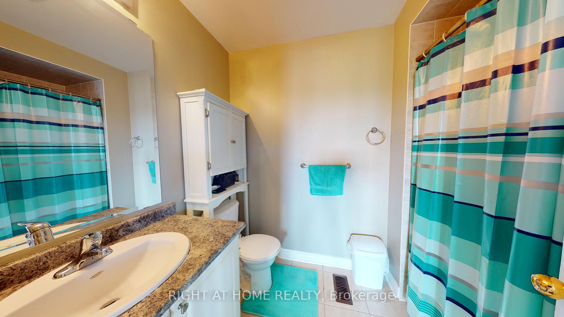 Photo 19 of 88 Lorenzo Circle, Brampton, Sandringham-Wellington — HOMEH