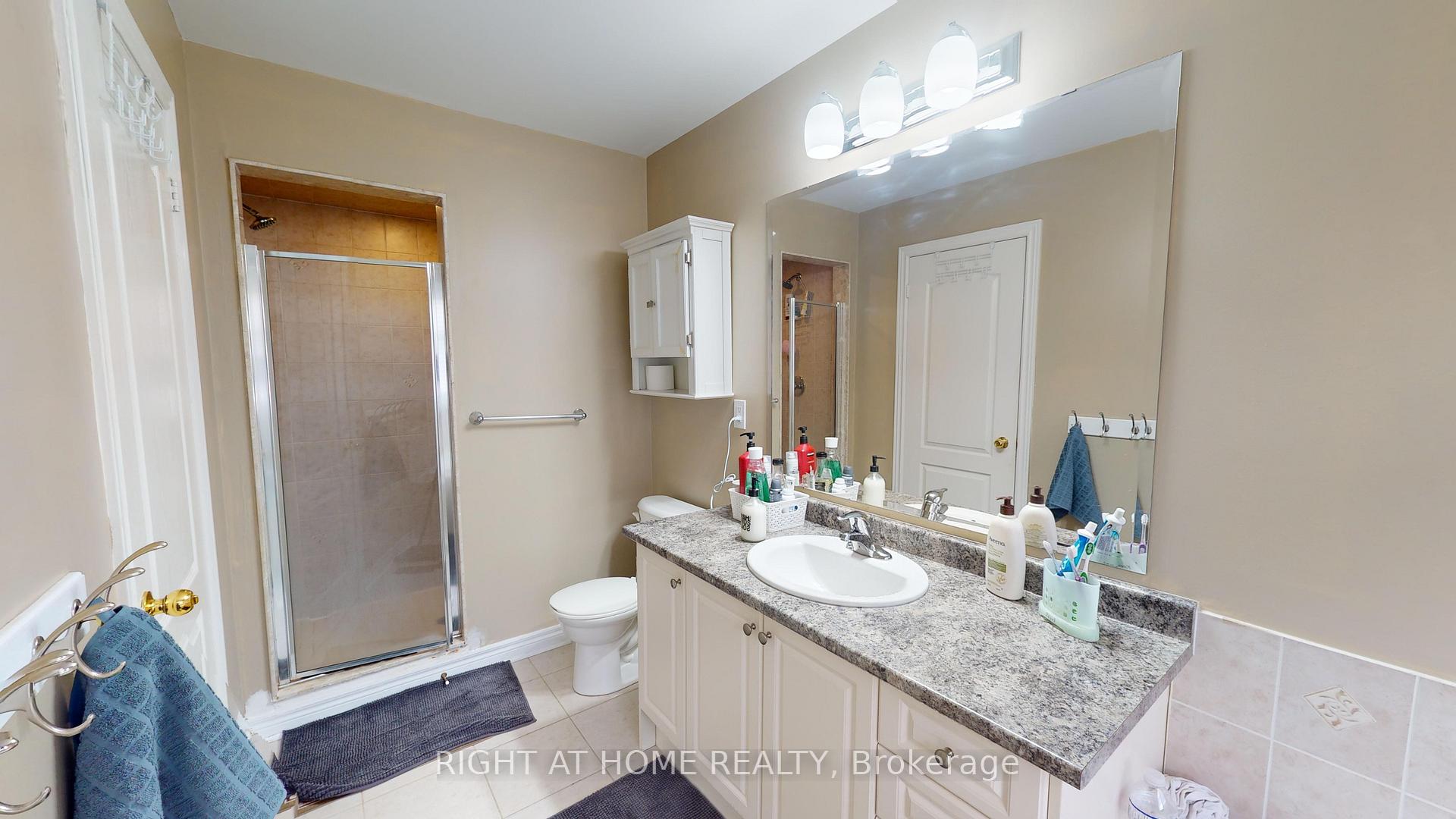Photo 24 of 88 Lorenzo Circle, Brampton, Sandringham-Wellington — HOMEH
