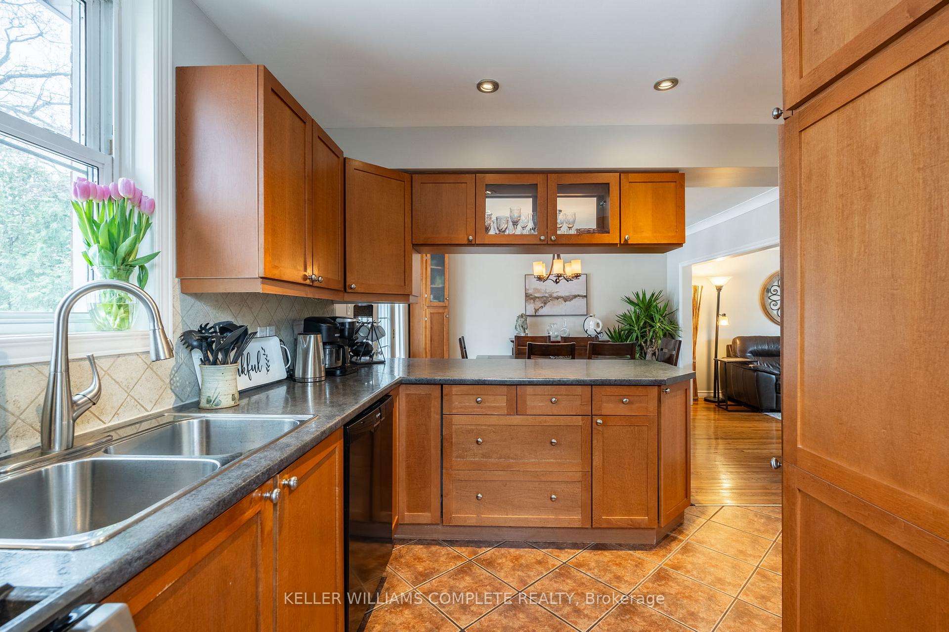 Photo 11 of 51 Cloverhill Road, Hamilton, Southam — HOMEH
