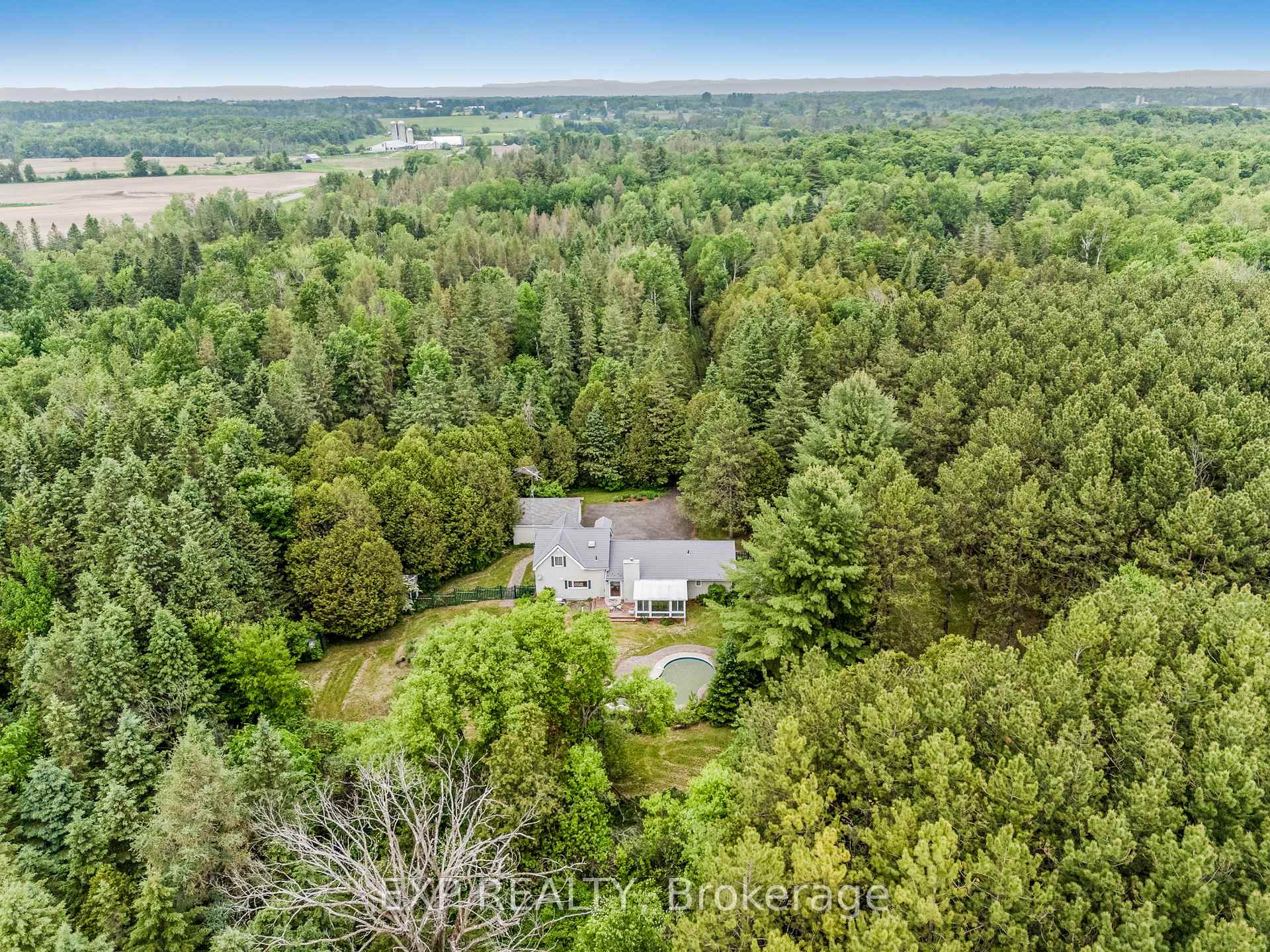 Photo 9 of 1948 Borris Road, Champlain, Champlain Twp — HOMEH