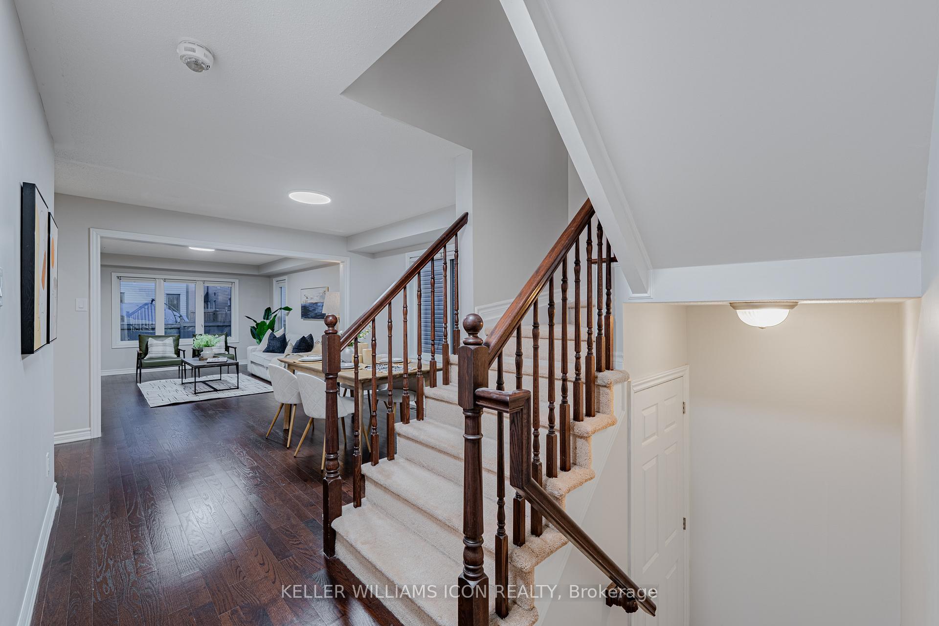 Photo 7 of 88 Buffalograss Crescent, Ottawa, Barrhaven - Half Moon Bay — HOMEH