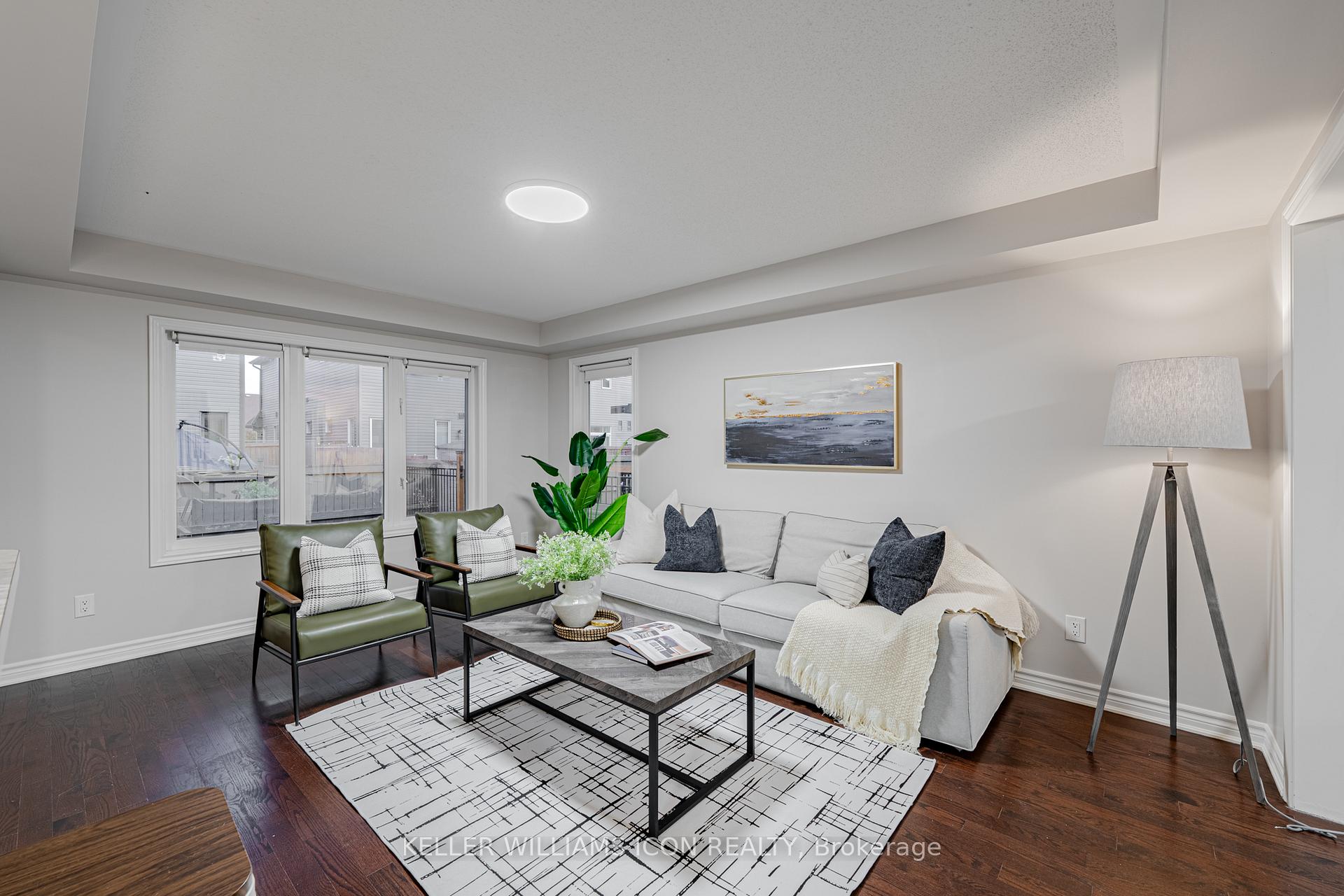 Photo 12 of 88 Buffalograss Crescent, Ottawa, Barrhaven - Half Moon Bay — HOMEH