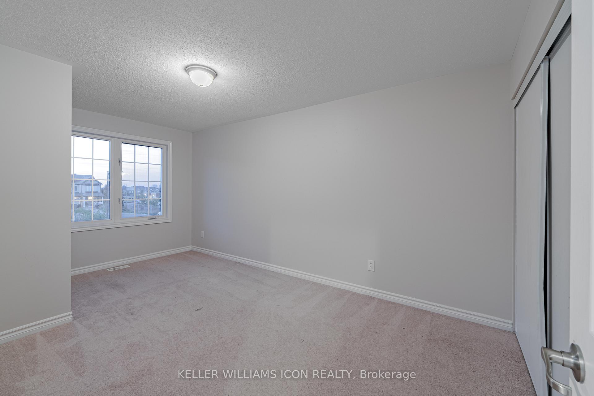 Photo 27 of 88 Buffalograss Crescent, Ottawa, Barrhaven - Half Moon Bay — HOMEH