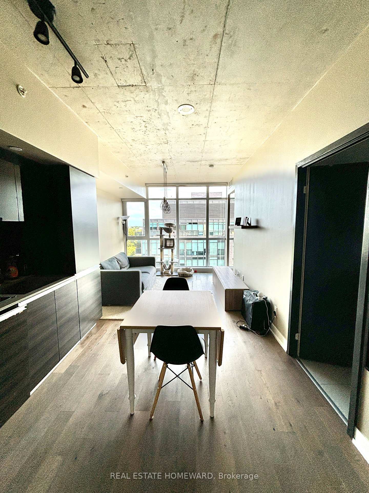 Photo 2 of Unit 1010, 1190 Dundas Street E, Toronto, South Riverdale — HOMEH