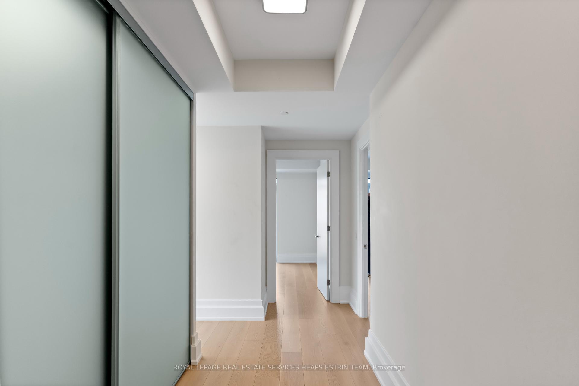 Photo 36 of Unit 406, 3 Southvale Drive, Toronto, Leaside — HOMEH