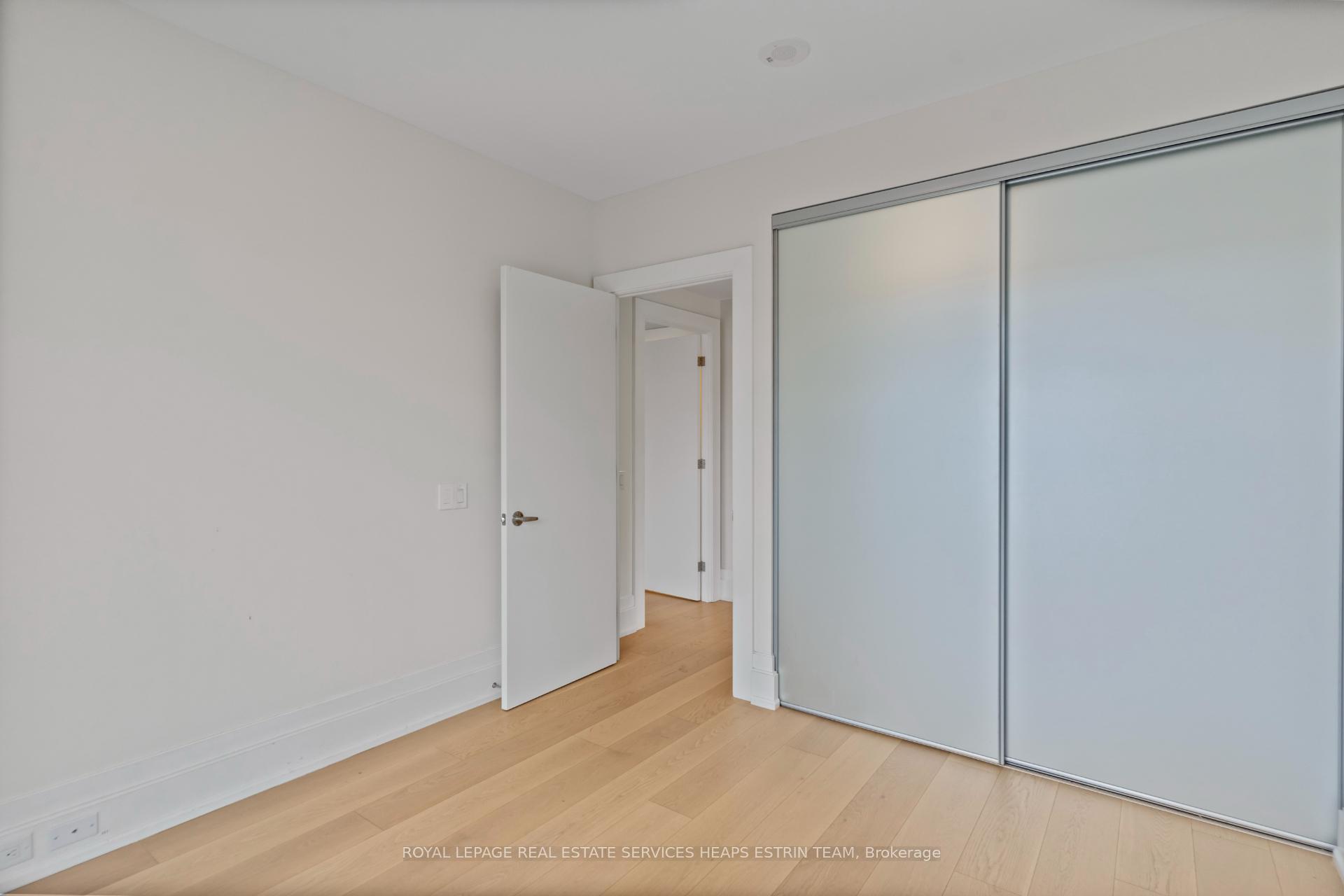 Photo 18 of Unit 406, 3 Southvale Drive, Toronto, Leaside — HOMEH