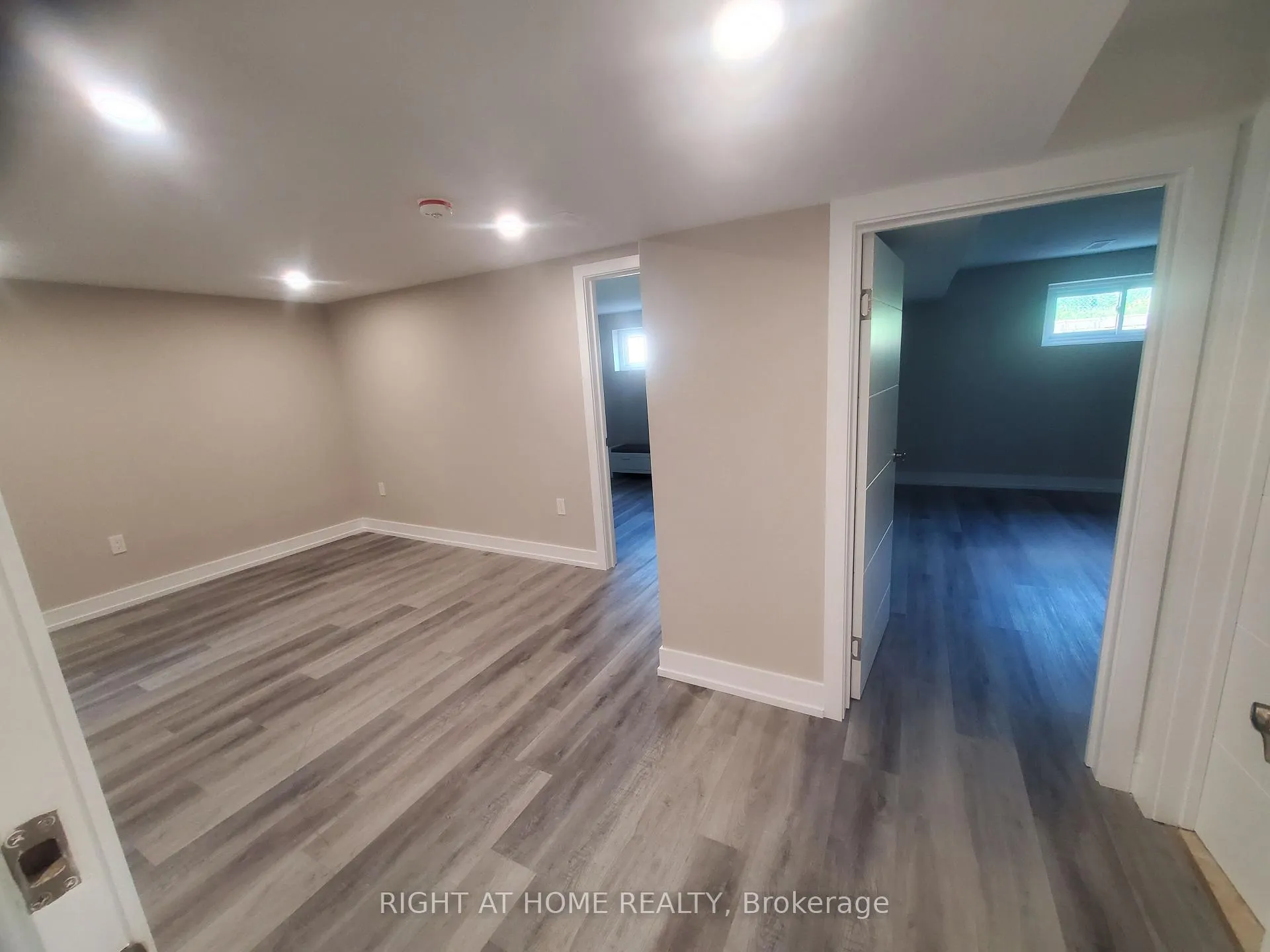 Photo 11 of Unit Bsmt A, 30 Lewis Drive, Vaughan, West Woodbridge — HOMEH