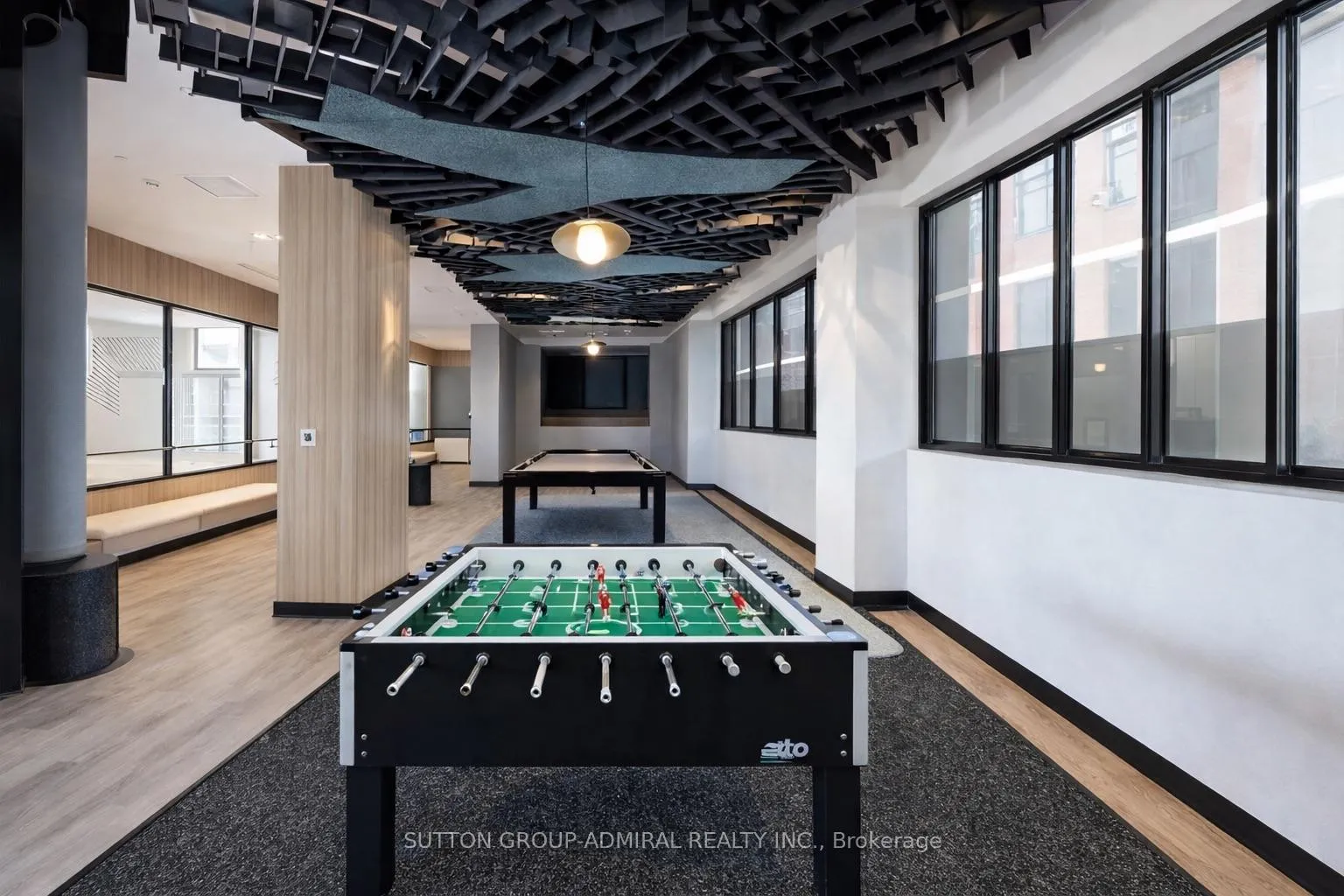 Photo 5 of Unit 905, 7950 Bathurst Street, Vaughan, Beverley Glen — HOMEH