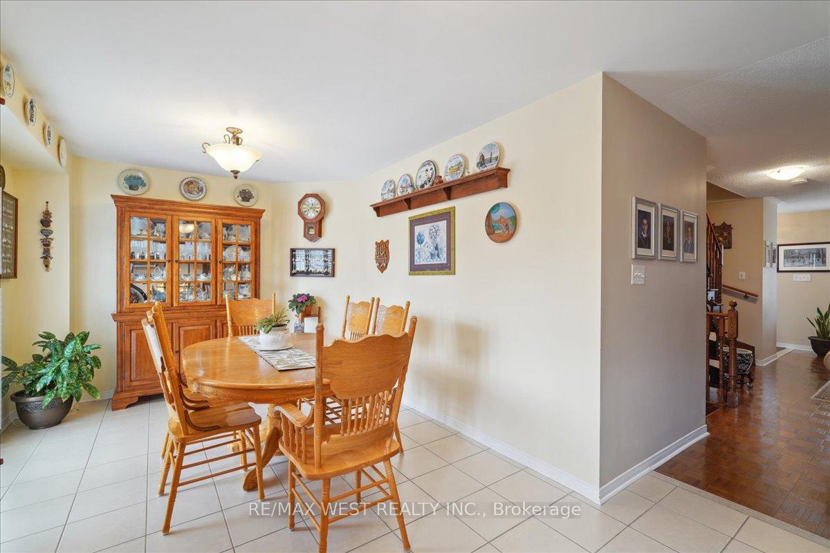 Photo 6 of 83 Ocean Ridge Drive, Brampton, Sandringham-Wellington — HOMEH