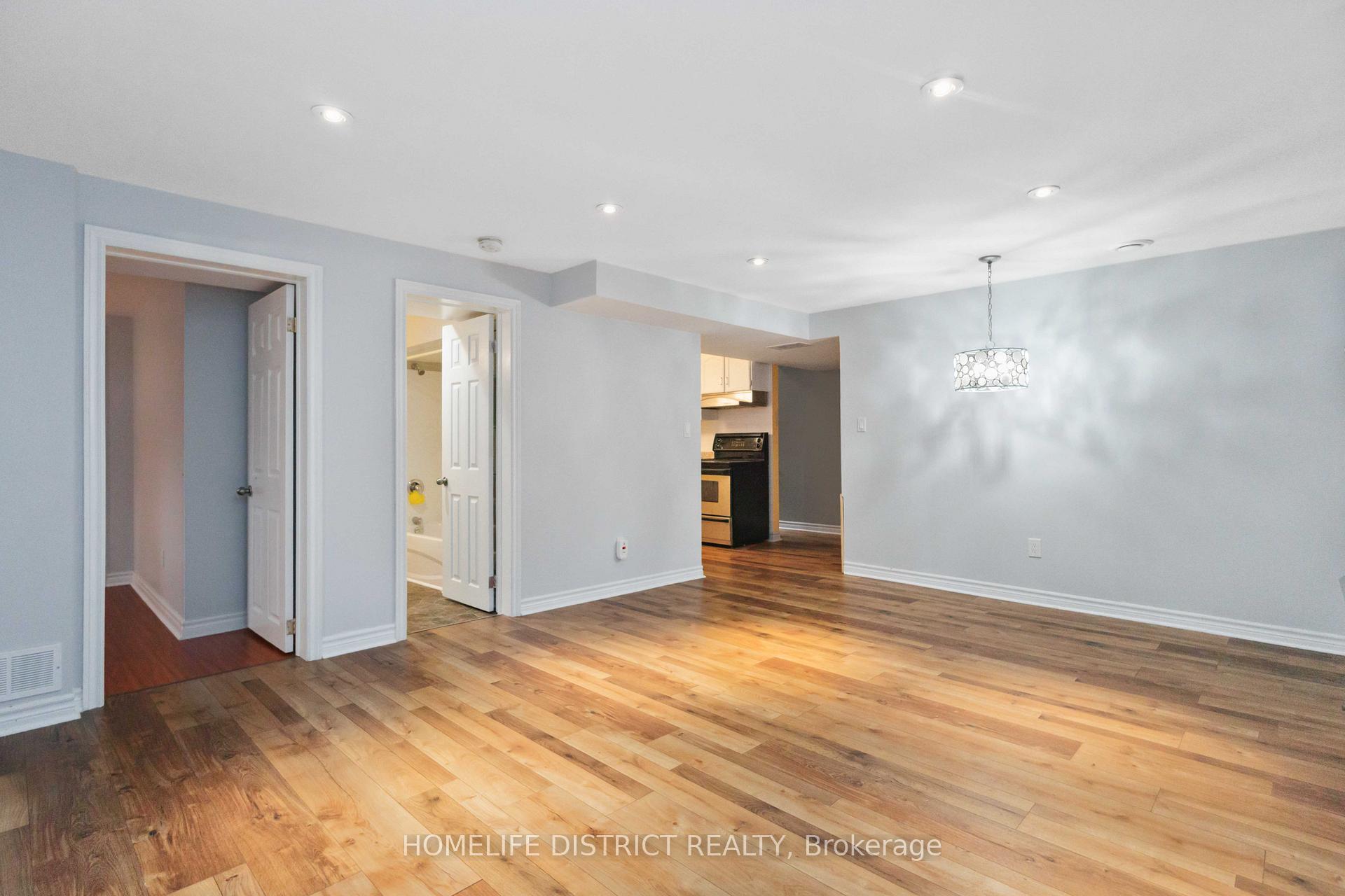 Photo 3 of 2 Bushford Street, Clarington, Courtice — HOMEH