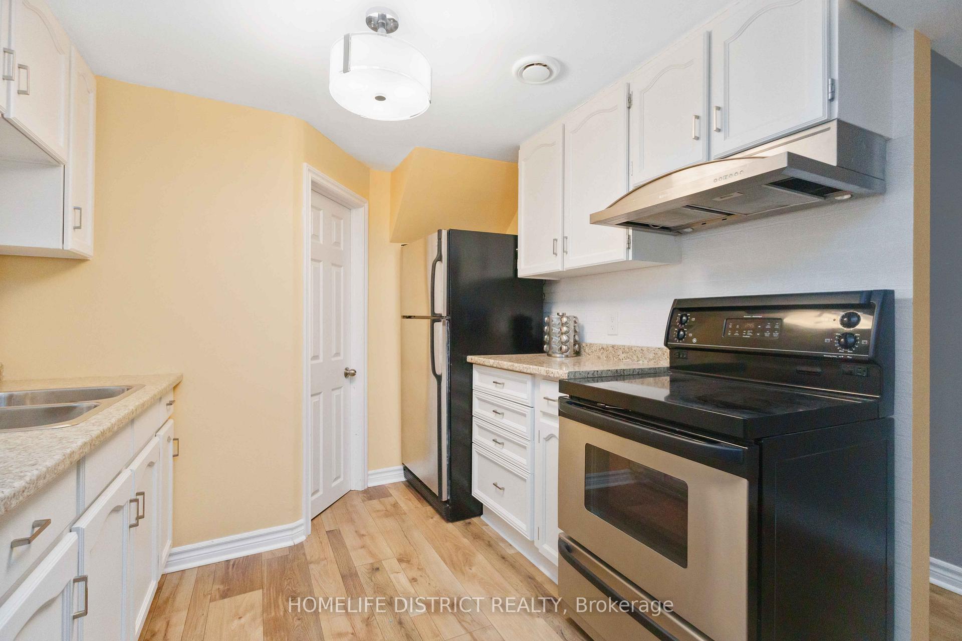 Photo 10 of 2 Bushford Street, Clarington, Courtice — HOMEH