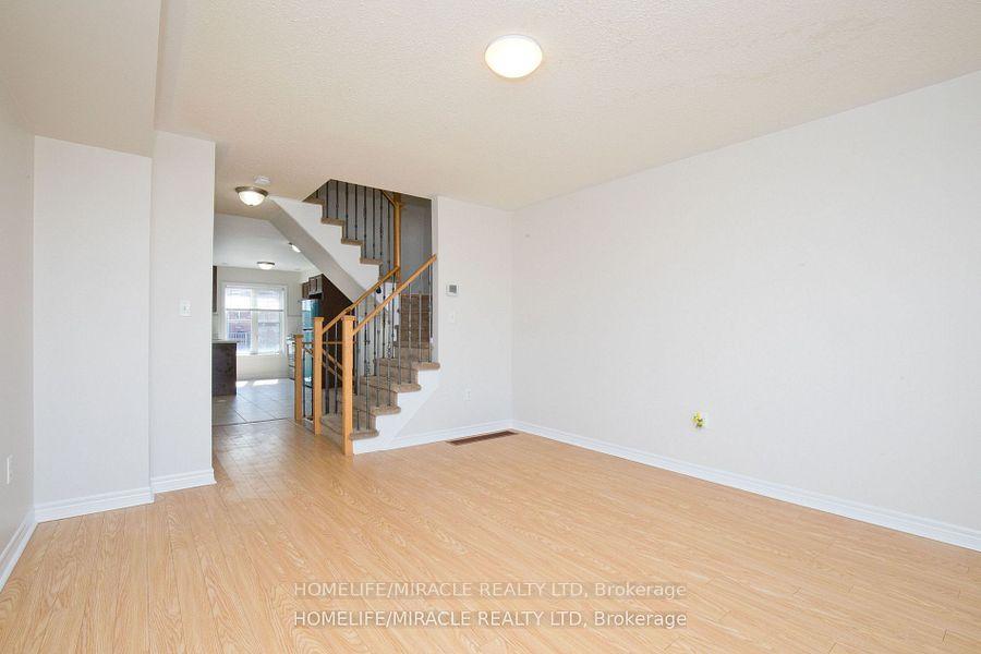 Photo 22 of 28 Battalion Road, Brampton, Northwest Brampton — HOMEH