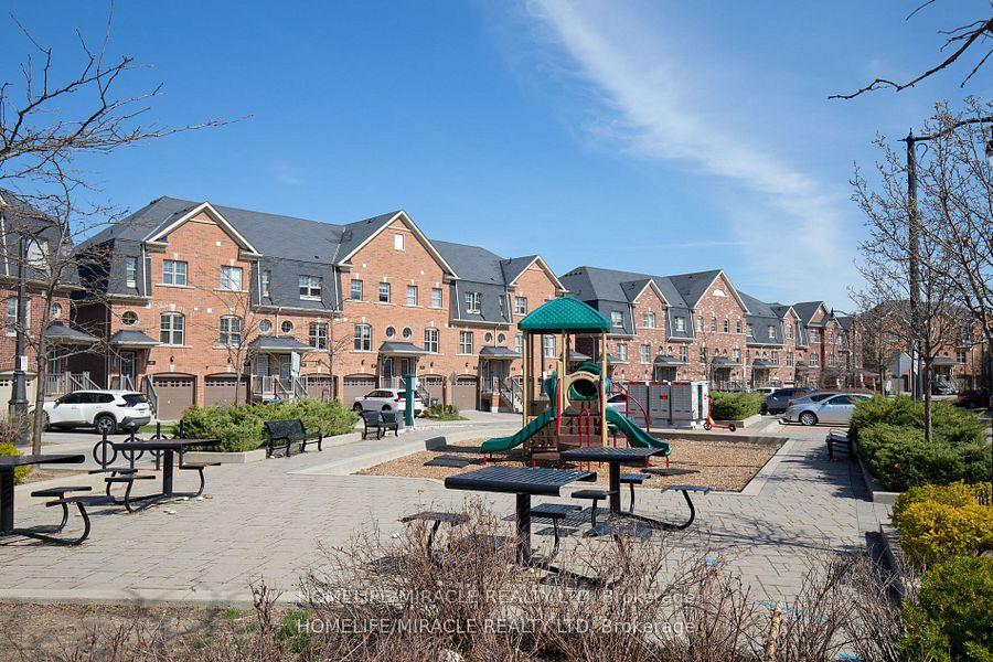 Photo 31 of 28 Battalion Road, Brampton, Northwest Brampton — HOMEH