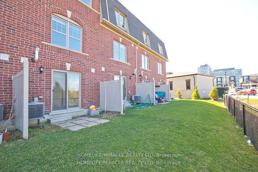 Photo 36 of 28 Battalion Road, Brampton, Northwest Brampton — HOMEH